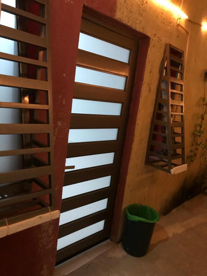 Casa Lili 2: Luxurious/Amplio/Hot Water/Economic/Wifi/Tv Apartment Valladolid  Ngoại thất bức ảnh