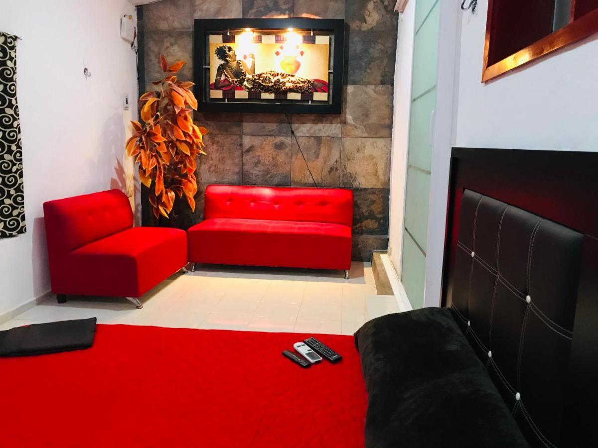 Casa Lili 2: Luxurious/Amplio/Hot Water/Economic/Wifi/Tv Apartment Valladolid  Ngoại thất bức ảnh