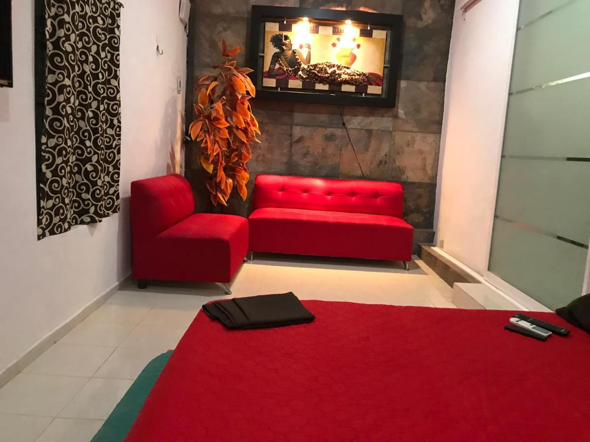 Casa Lili 2: Luxurious/Amplio/Hot Water/Economic/Wifi/Tv Apartment Valladolid  Ngoại thất bức ảnh
