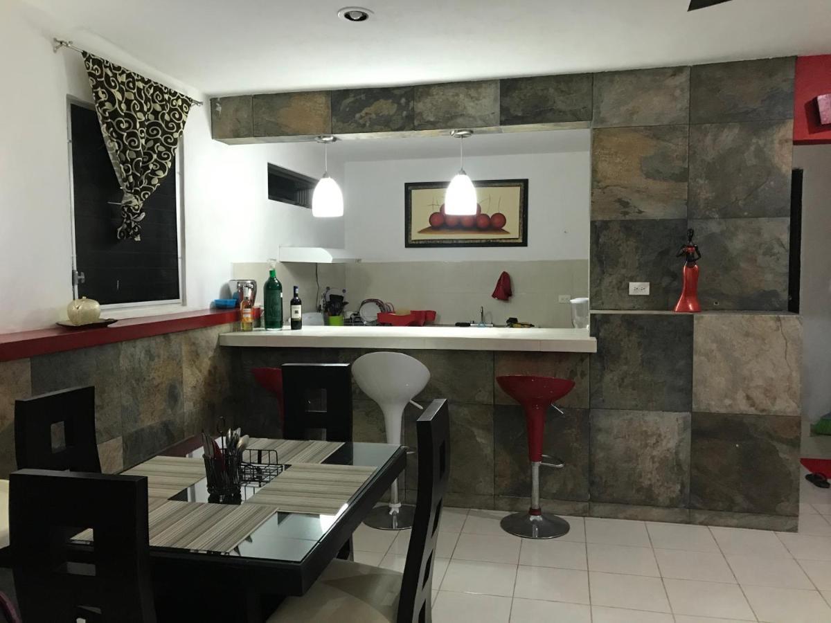 Casa Lili 2: Luxurious/Amplio/Hot Water/Economic/Wifi/Tv Apartment Valladolid  Ngoại thất bức ảnh