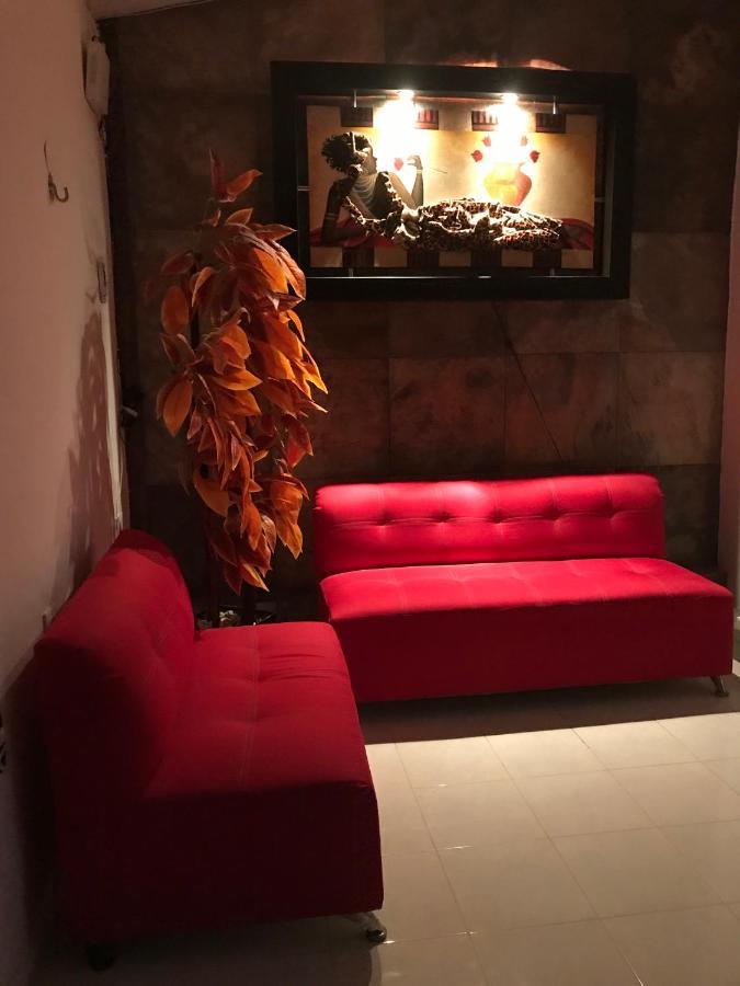 Casa Lili 2: Luxurious/Amplio/Hot Water/Economic/Wifi/Tv Apartment Valladolid  Ngoại thất bức ảnh