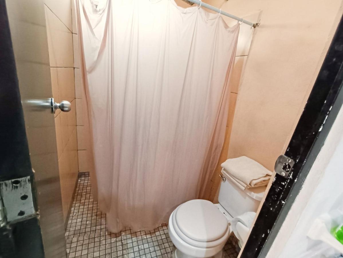 Casa Lili 2: Luxurious/Amplio/Hot Water/Economic/Wifi/Tv Apartment Valladolid  Ngoại thất bức ảnh